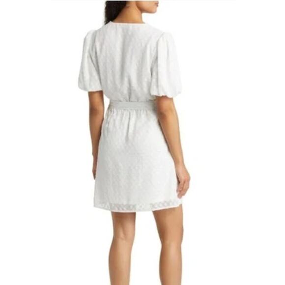 Fraiche by J Dress Swiss Dot Puff Short Sleeve Faux Wrap Mini White Small - Picture 2 of 10